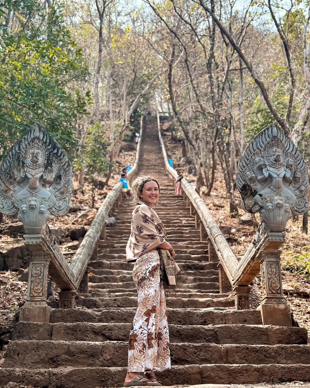 Climbing the 350+ steps of Wat Banan hill will reward view with an amazing view over Battambang, as well as the old Angkorian temple at the top of the hill.
