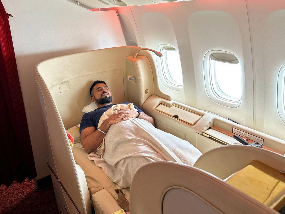 Getting upraded to Air India Business class as a solo traveler.